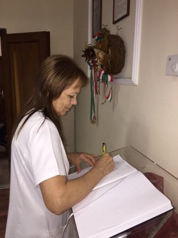 „Nyitnikék” - Empátia az ápolásban szakmai kiállítás 22